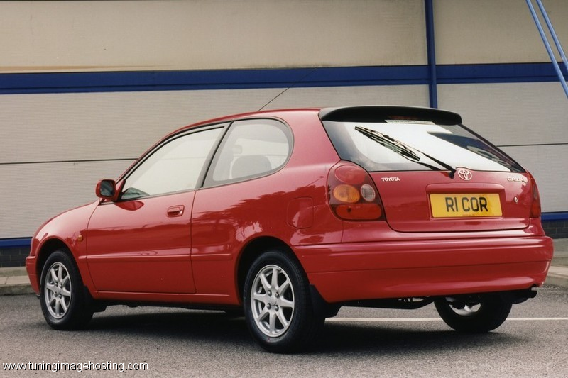Toyota Corolla Hatch (E11) 1.3 i 16V 86 HP - Car info guide